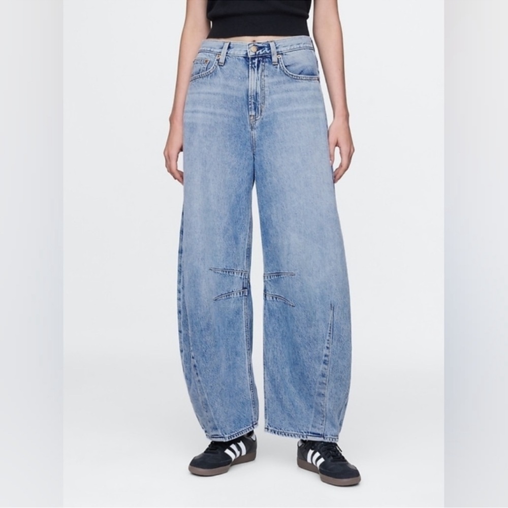 NWT Gap High Rise UltraSoft Horseshoe Jeans Medium Indigo - 575504🩷